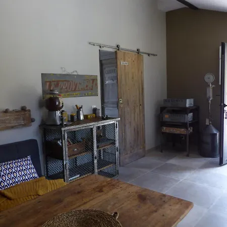 L'atelier Hébergement de vacances Puimoisson